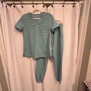 Women’s Figs Robin egg blue Scrub Set